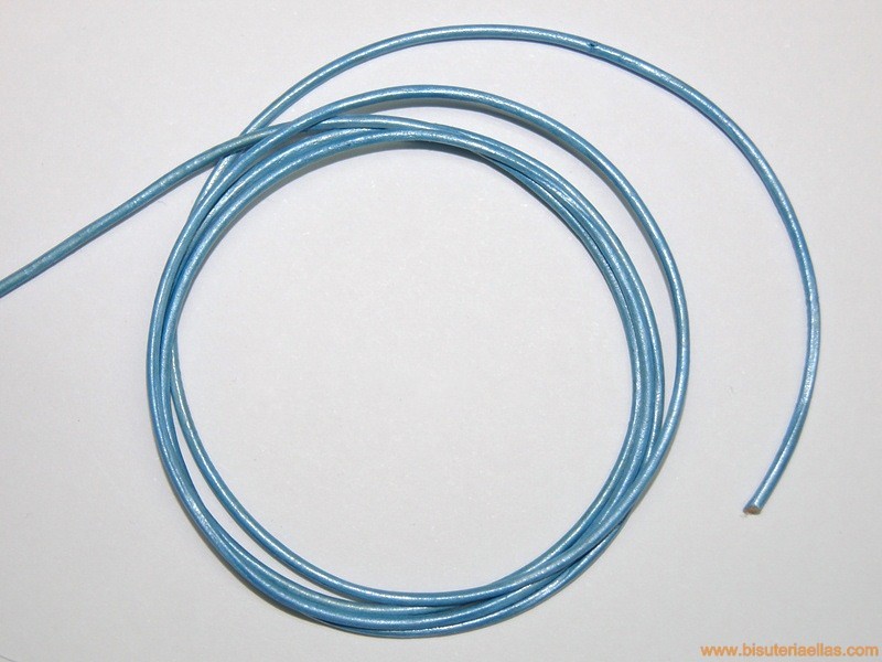 Cordón cuero 1,5mm azul metálico