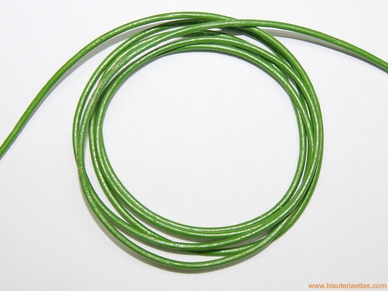 Cordón cuero 1,5mm verde metálico
