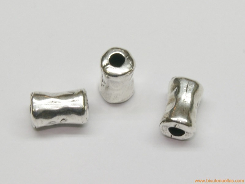 Tubo zamak 11mm paso 3mm baño plata