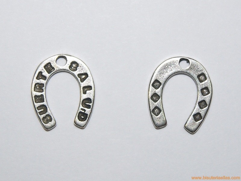 Charm zamak herradura 18mm baño plata