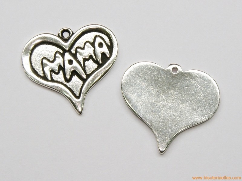 Colgante corazón 32mm MAMA en zamak baño plata