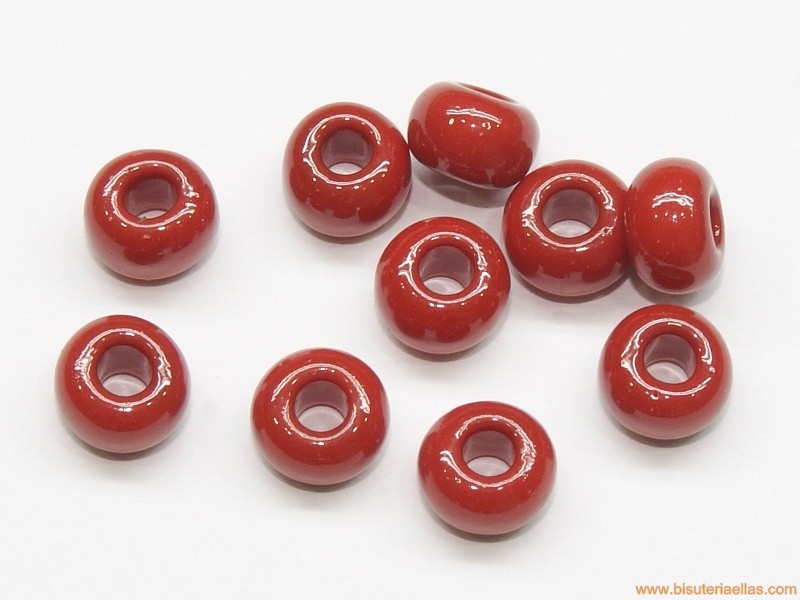 Rocalla 1/0  6,5mm paso 2,5mm granate