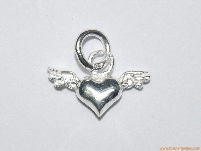 Colgante corazón alado en plata 20mm con anilla