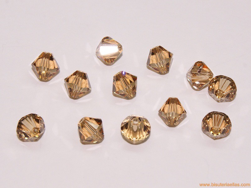 Tupí 6mm Swarovski topaz