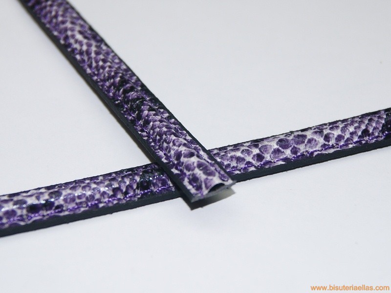 Cuero media caña 10x5mm morado serpiente