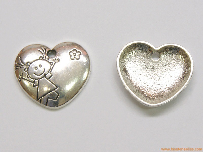 Colgante corazón niña 22mm