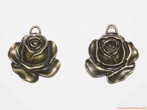 Colgante rosa 31mm bronce