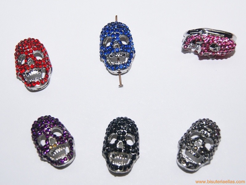 Entrepieza calavera con strass 20mm colores surtidos