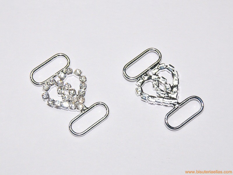 Entrepieza corazón con strass 30x17mm paso 13mm
