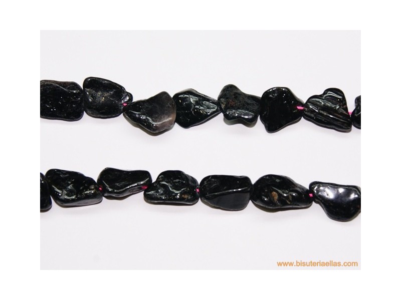 Turmalina negra irregular 20mm